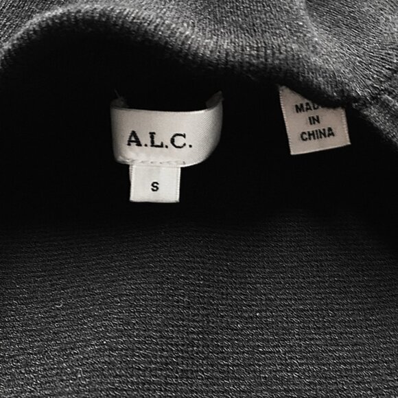 ALC Brianne Cutout Turtleneck Top Sz S - Picture 12 of 13